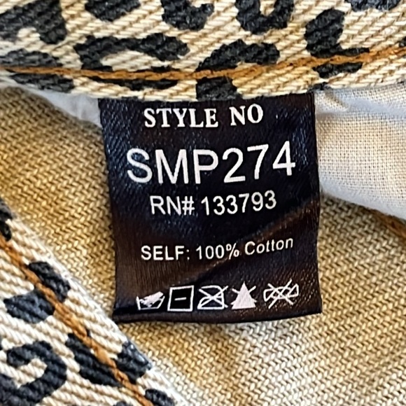 POL Chetah Wide Leg Destroyed Hem Jeans - Picture 9 of 13